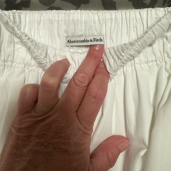 Abercrombie & Fitch White Tiered Maxi Skirt - Picture 3 of 6